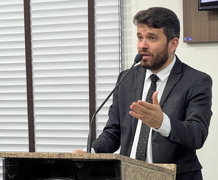 João Câmara: Vereador Fernando Guilherme defende desmembramento do CRIA, do  Centro de Especialidades Medicas; entenda. - Blog do Jadson Nascimento
